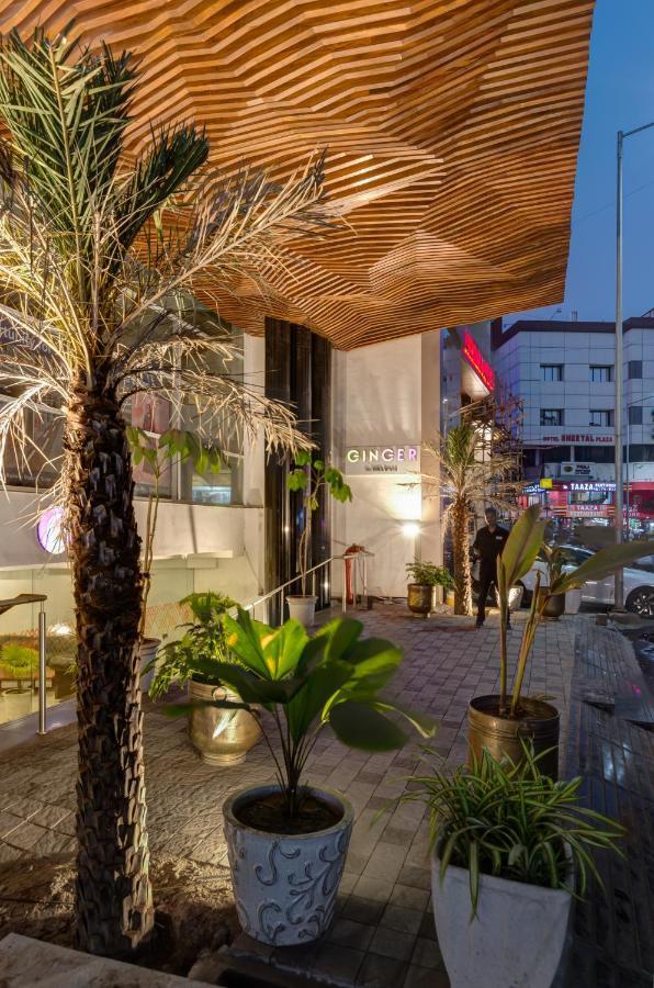 Ginger Surat City Centre Exterior photo
